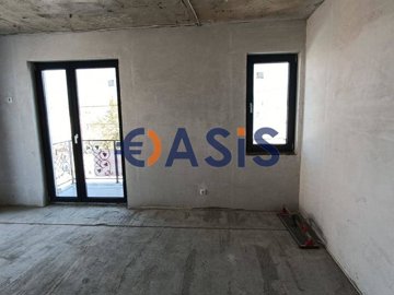 33716424-unknown13