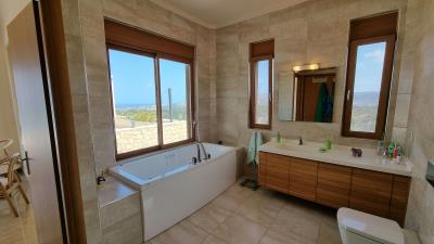 Ensuite-Bathroom-2