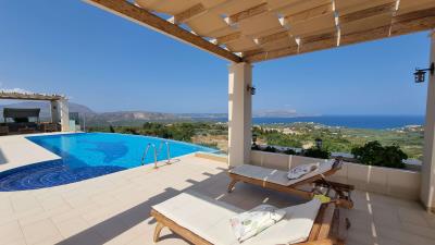 Swimming-pool-area-2