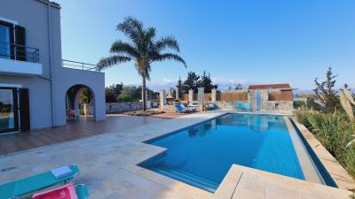 12--Swimming-pool-area-1