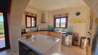 27--Kitchen-1