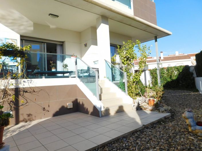 Image No.27-2 Bed Property for sale