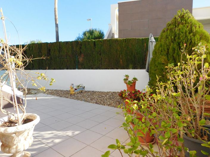 Image No.28-2 Bed Property for sale