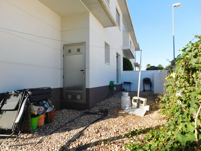 Image No.31-2 Bed Property for sale