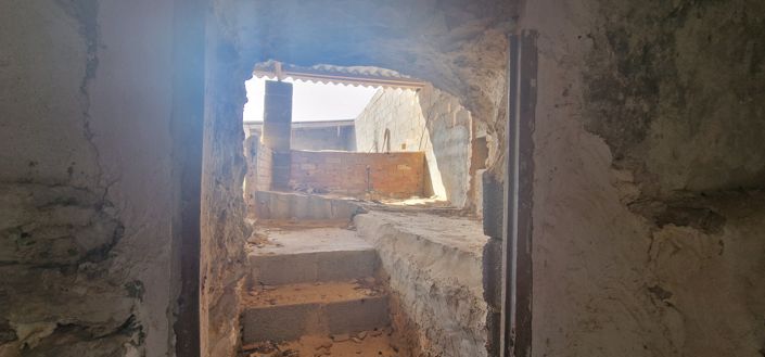 Image No.16-1 Bed Property for sale