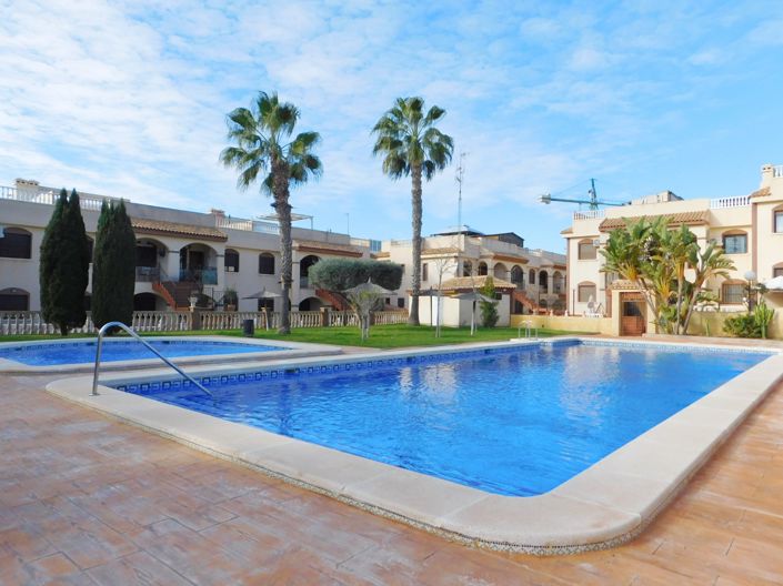 Image No.1-2 Bed Property for sale