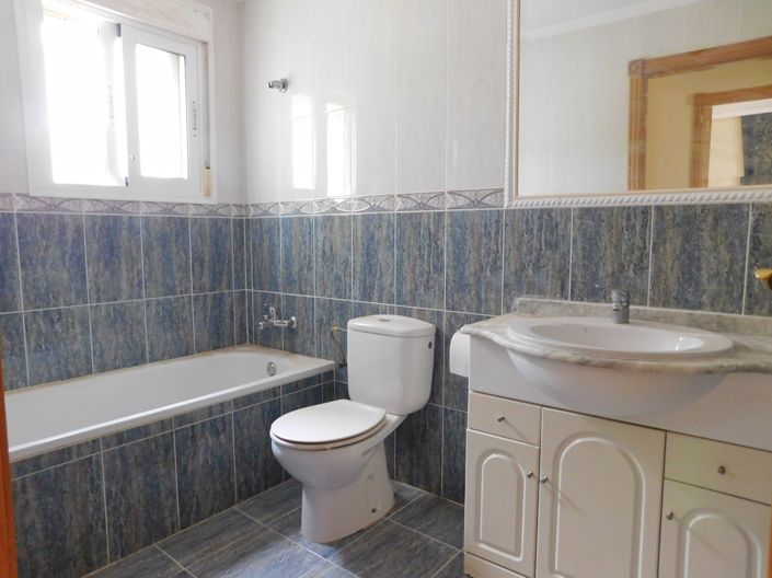 Image No.19-3 Bed Villa for sale