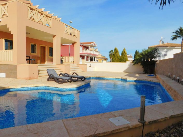 Image No.5-4 Bed Villa for sale