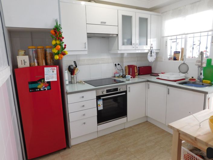 Image No.4-2 Bed Townhouse for sale