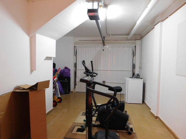 Image No.38-2 Bed Townhouse for sale