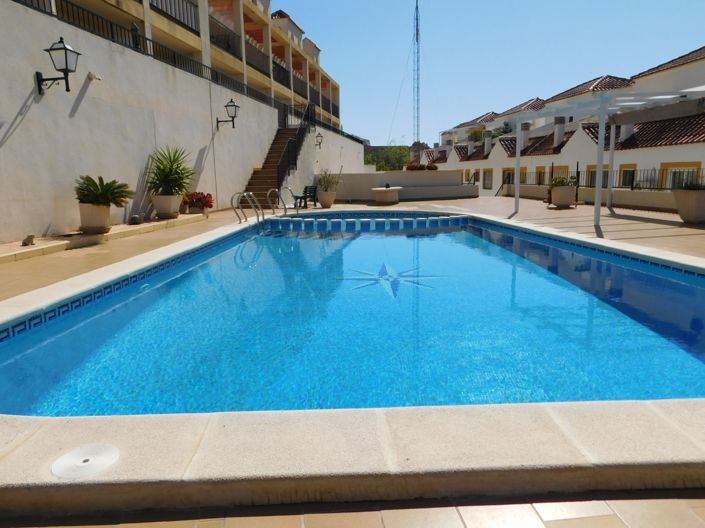 Image No.45-2 Bed Townhouse for sale