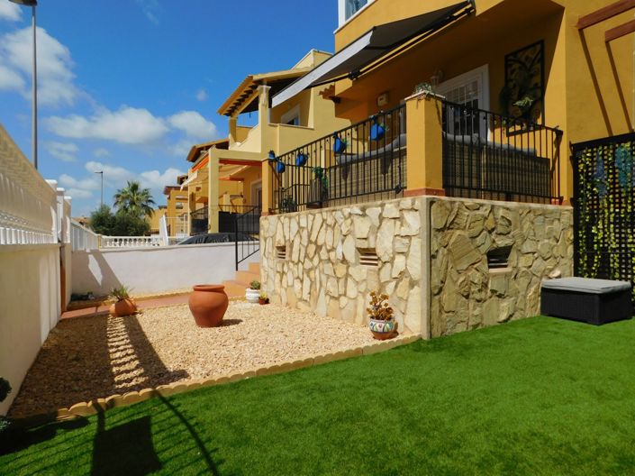 Image No.8-3 Bed Villa for sale