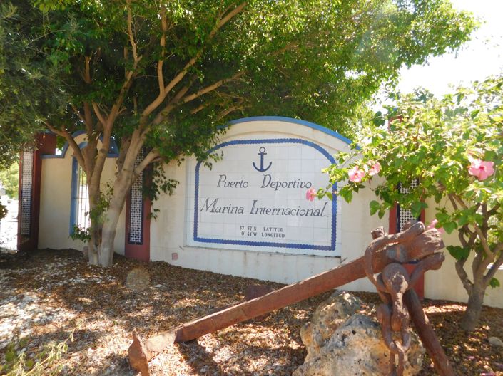 Image No.26-3 Bed Property for sale