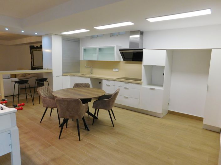 Image No.50-5 Bed Villa for sale