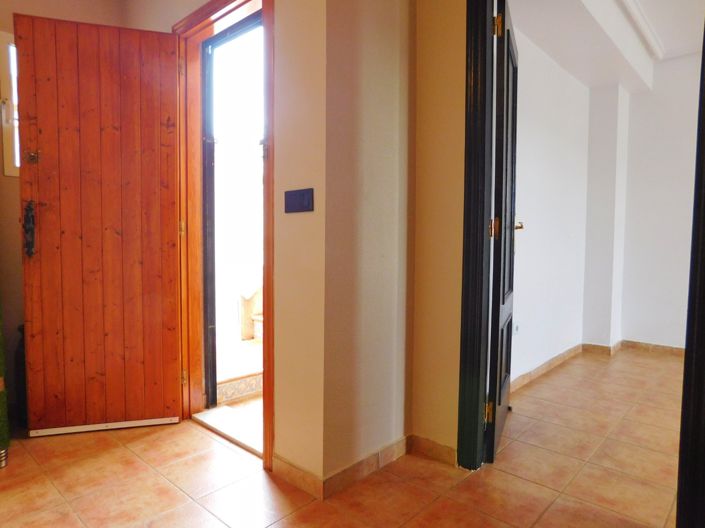 Image No.20-5 Bed Villa for sale