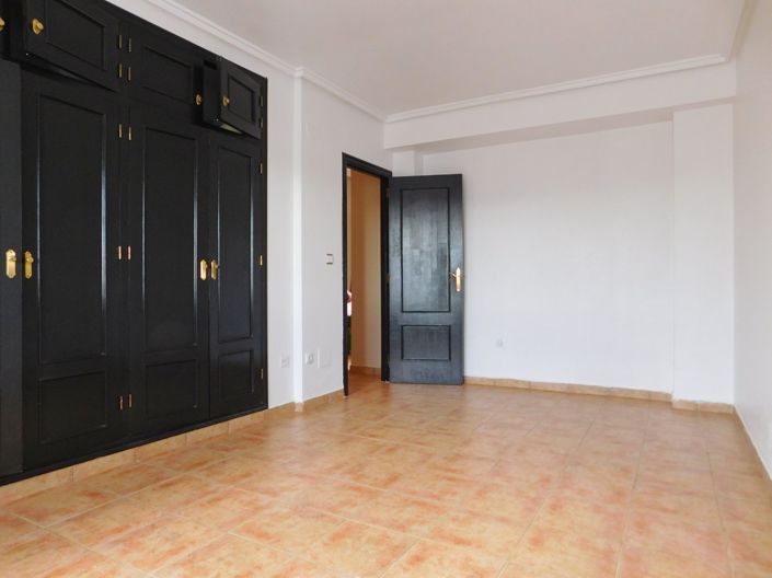 Image No.22-5 Bed Villa for sale