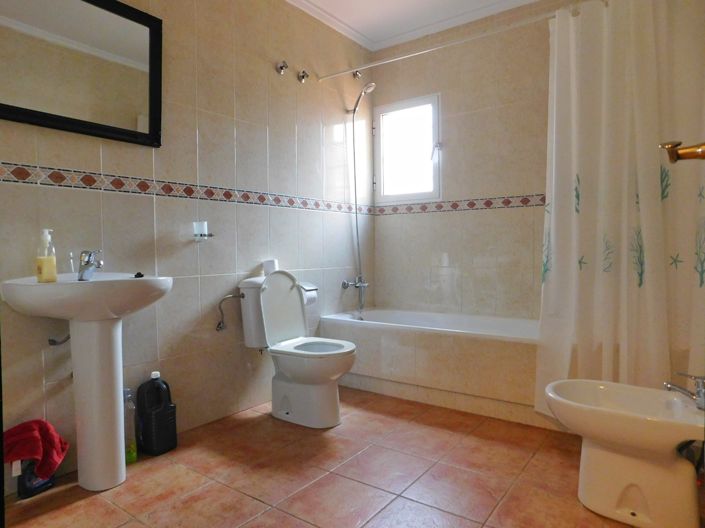 Image No.24-5 Bed Villa for sale