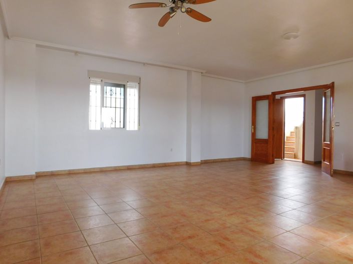 Image No.9-5 Bed Villa for sale