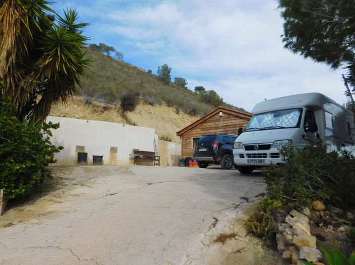 Image No.35-2 Bed Property for sale