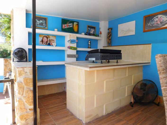 Image No.31-3 Bed Property for sale