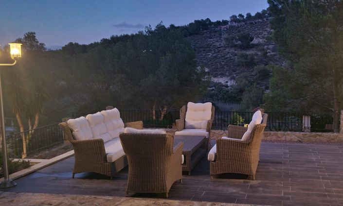 Image No.56-3 Bed Property for sale