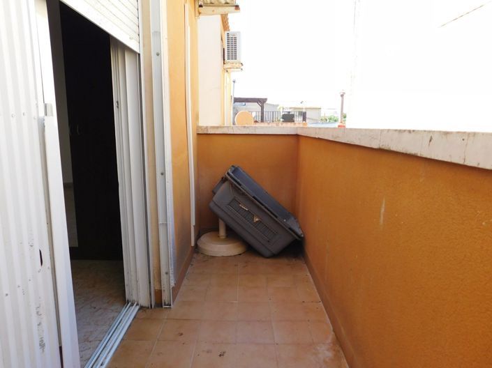 Image No.20-4 Bed Townhouse for sale