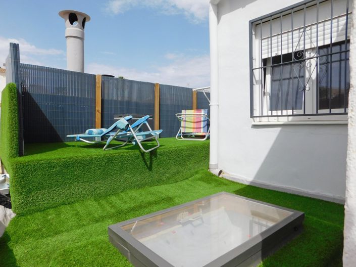 Image No.30-4 Bed Townhouse for sale