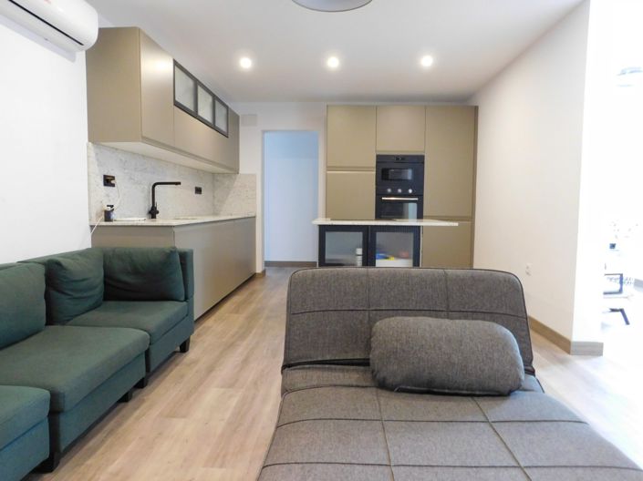 Image No.7-4 Bed Townhouse for sale