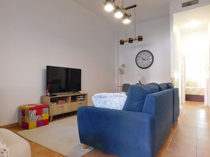 Image No.2-2 Bed Property for sale