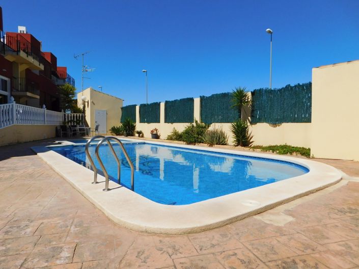 Image No.22-2 Bed Property for sale