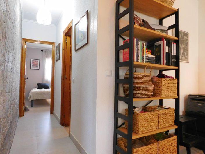 Image No.31-3 Bed Property for sale