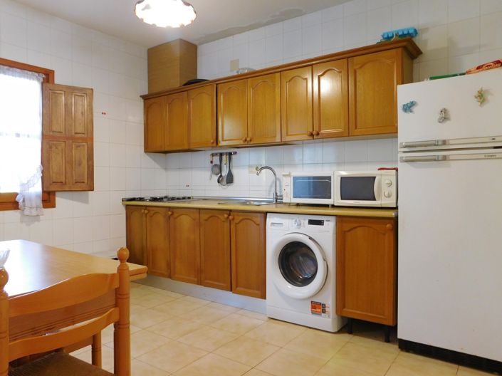 Image No.3-2 Bed Townhouse for sale