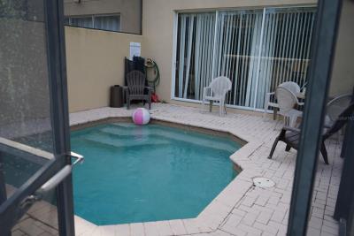 13--Pool