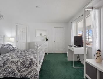 12--Bed-1