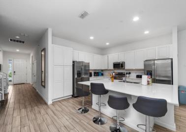 9--Kitchen