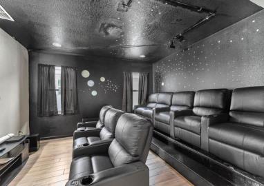 25--Cinema-Room