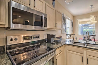 14--Kitchen