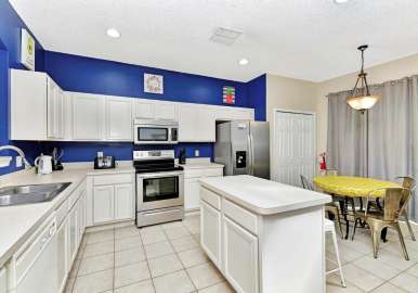 6--Kitchen