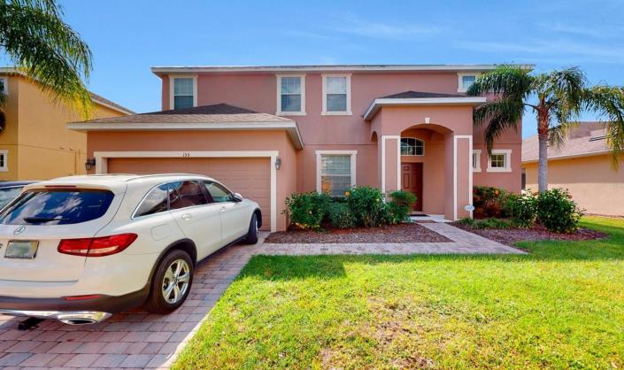 Image No.1-5 Bed Villa / Detached for sale