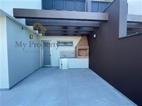 Image No.21-3 Bed House for sale
