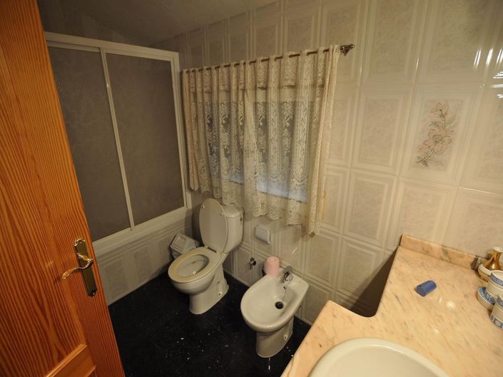 Image No.31-4 Bed Villa for sale