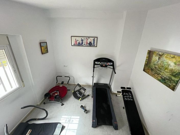 Image No.10-4 Bed Villa for sale