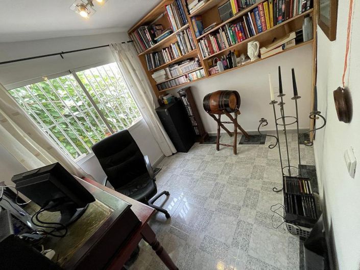 Image No.17-4 Bed Villa for sale