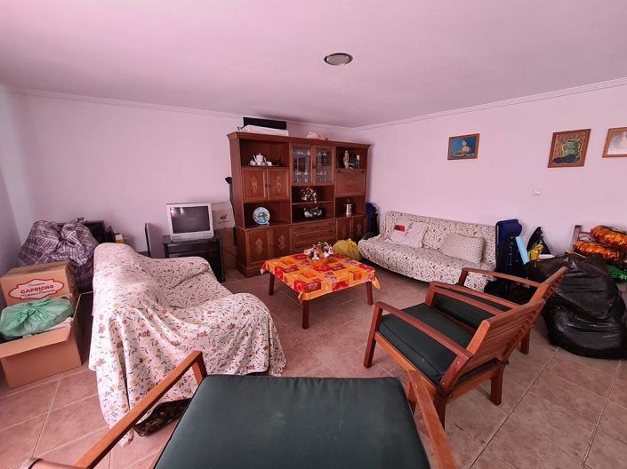 Image No.17-4 Bed Country House for sale