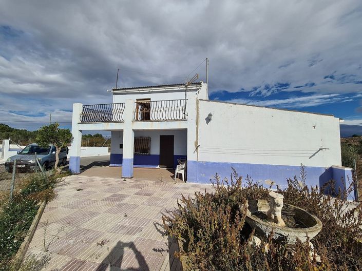 Image No.3-4 Bed Country House for sale