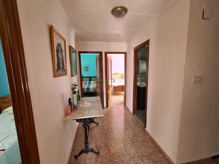 Image No.21-4 Bed Country House for sale