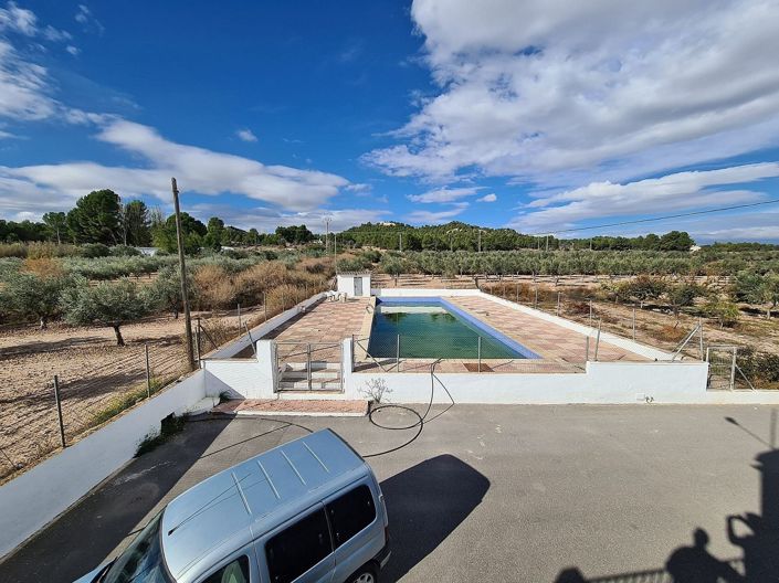 Image No.8-4 Bed Country House for sale