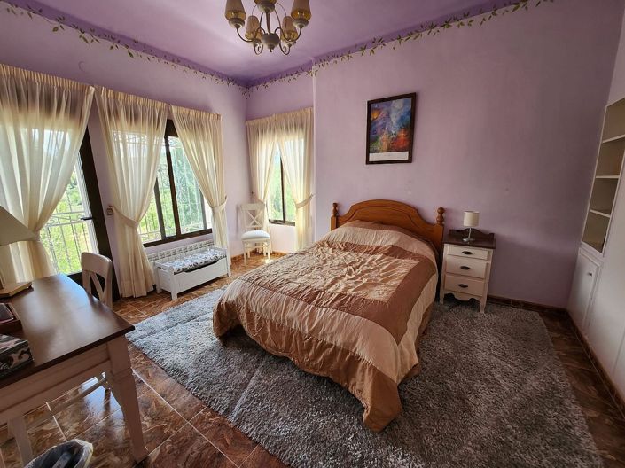 Image No.25-10 Bed Country House for sale