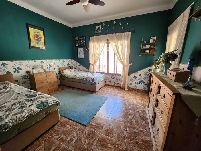 Image No.45-10 Bed Country House for sale