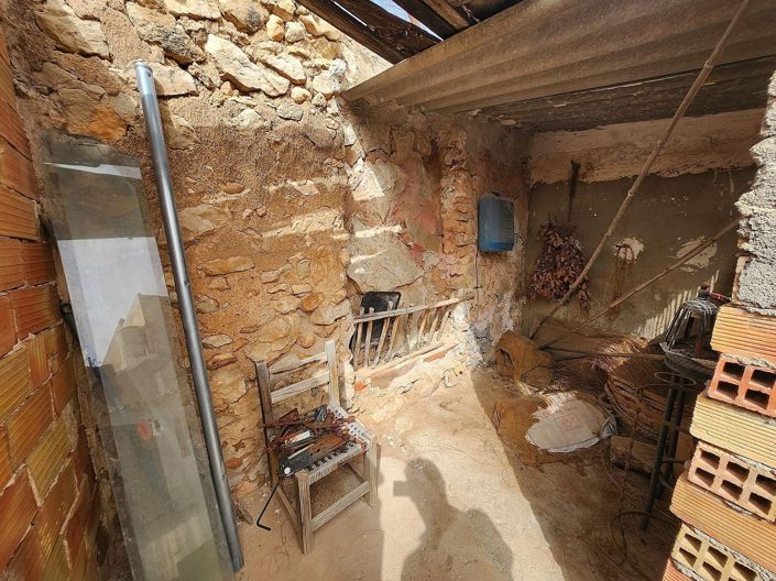 Image No.11-3 Bed Townhouse for sale